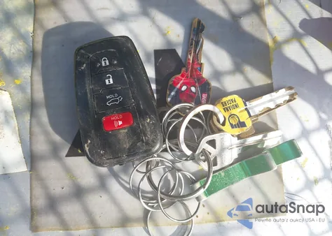 2024 Toyota Rav4 Hybrid Xse z USA, uszkodzony, nr VIN 2T3E6RFV6RW053855